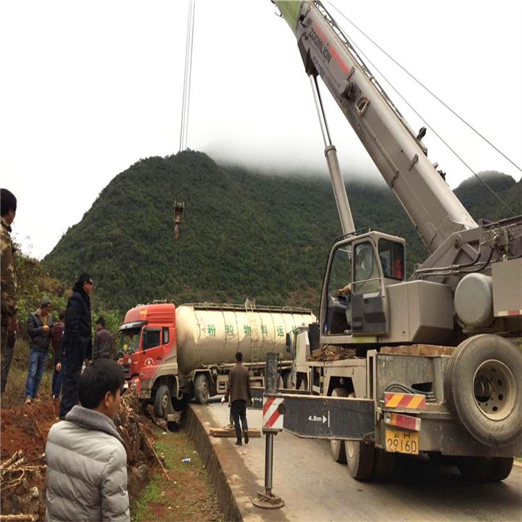 方城吊车道路救援24小时